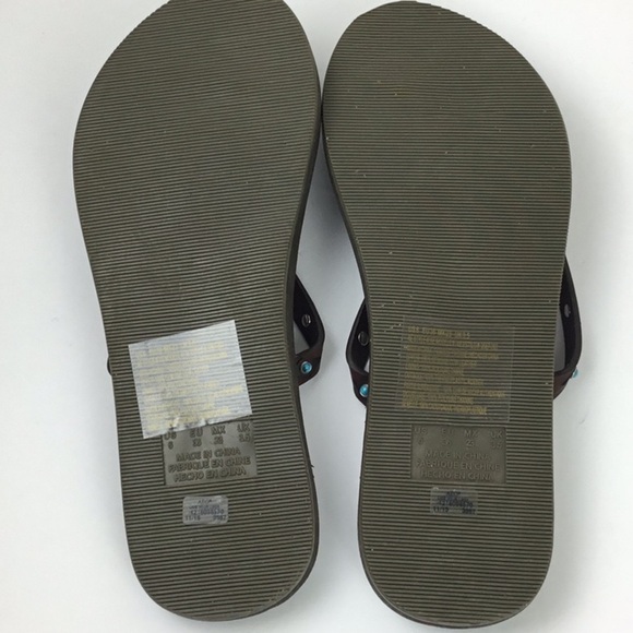 AEO flip flops - Picture 4 of 5